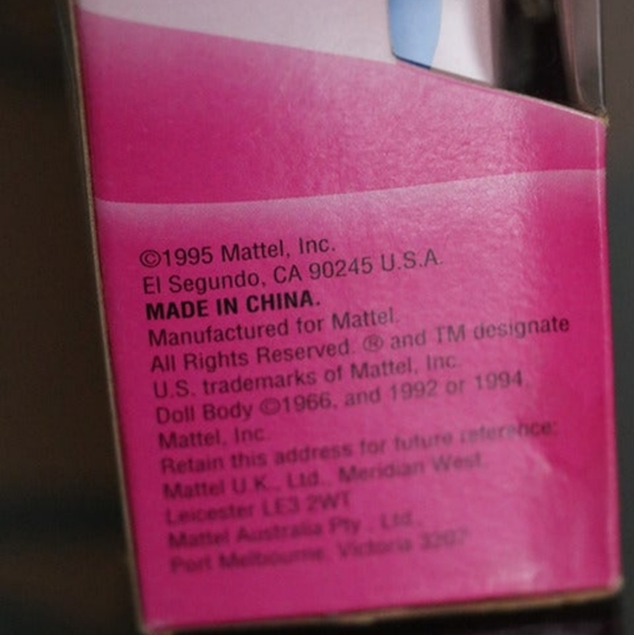 New Sparkle Beach Barbie Doll 1995 - Picture 8 of 8